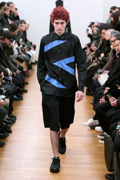 Look 5